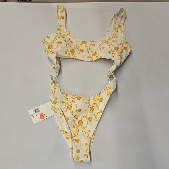 Forever 21 Other - Chic Gold Chain Print Swimsuit